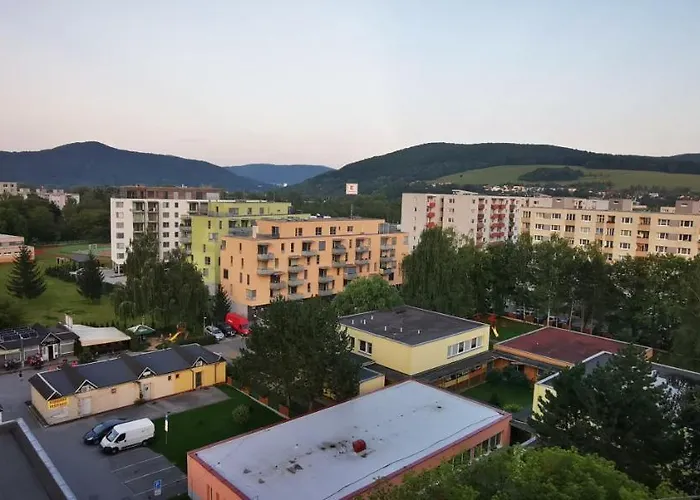 Pu Byvanie V Sukromi S Vyhladom Na Tichom Mieste V Pu